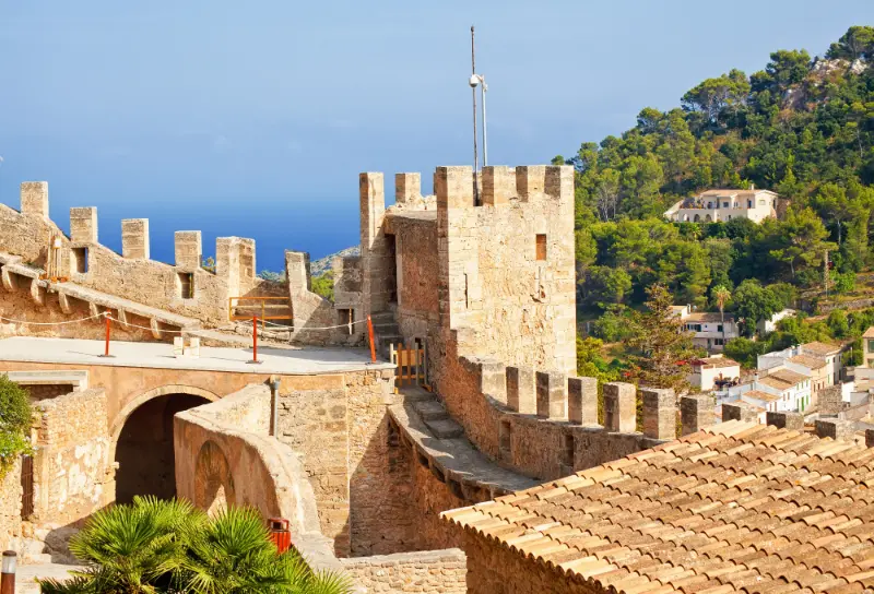 Castell de Capdepera, en borg fra Middelalderen i Capdepera by på Mallorca.