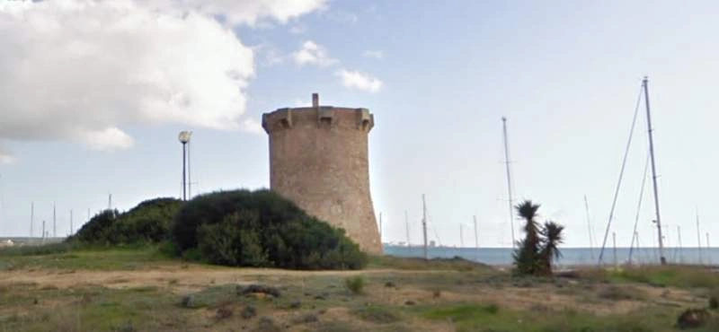 Gammelt forsvarstårn i Campos på Mallorca, kendt som Torre de Son Duri.