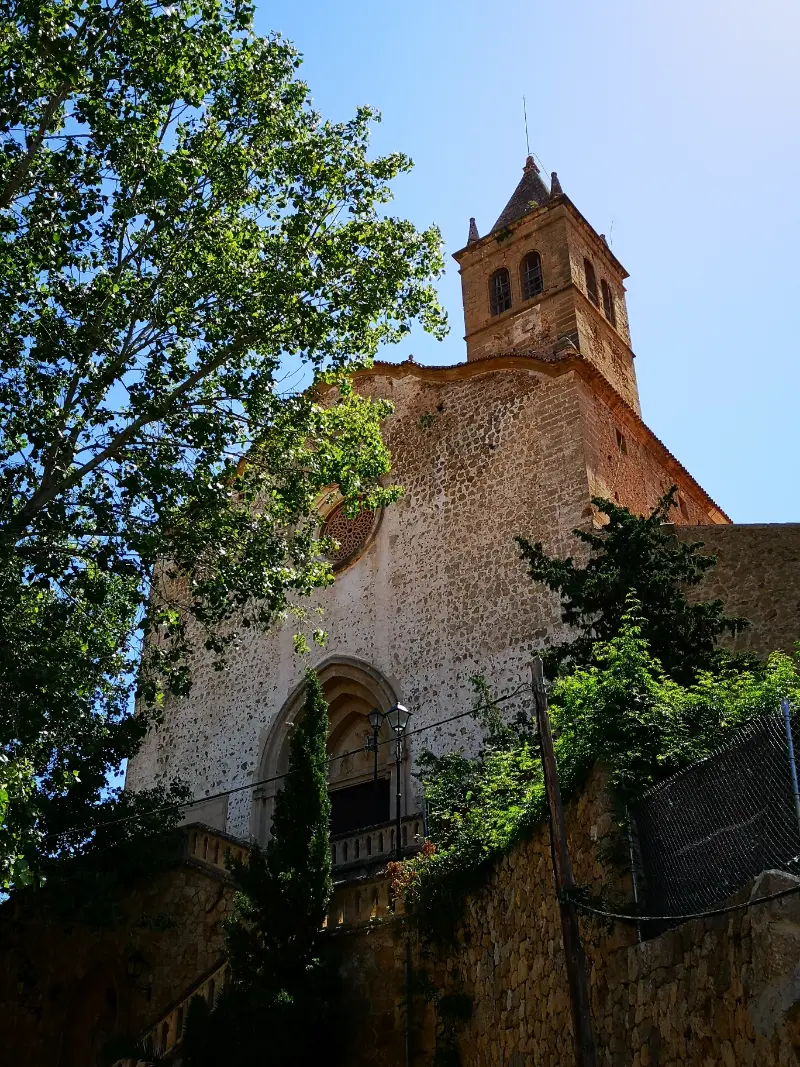 Santa Maria kirke i Andratx by på øen Mallorca.