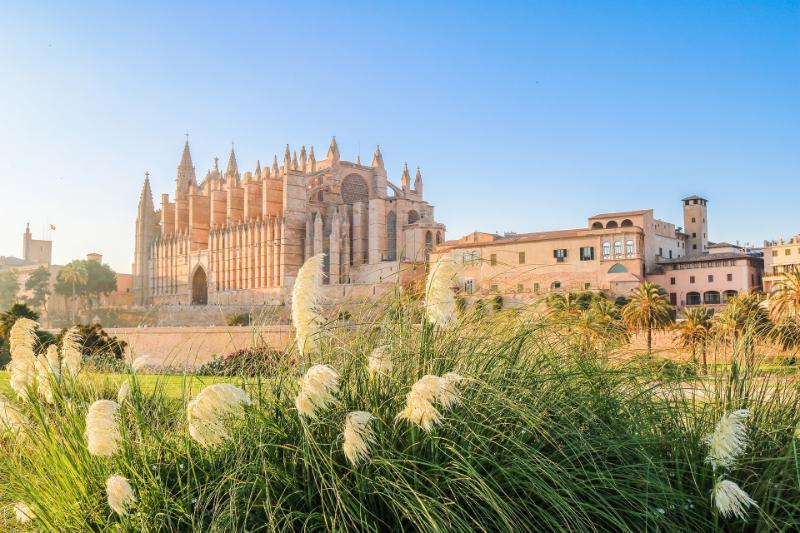 La Seu, gotisk katedral ved havnefronten i Palma på øen Mallorca.