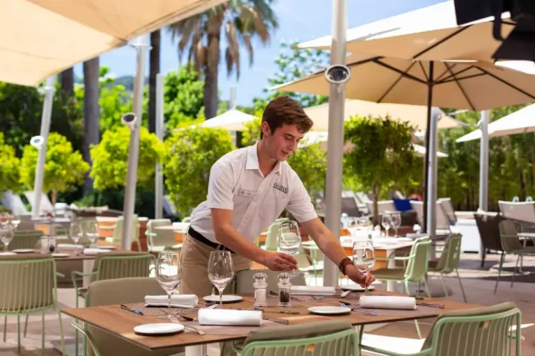 Restaurant Airecel på Hotel Aimia i havnebyen Port de Sóller