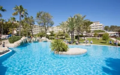 Pool og spa på hotel Gran Vista i Can Picafort på Mallorca.