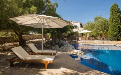 Stille finca hotel på landsted i Porreres på øen Mallorca.