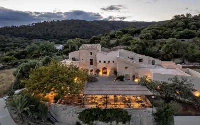 Roligt luksus hotel i Sa Pobla på øen Mallorca i naturskønne omgivelser.